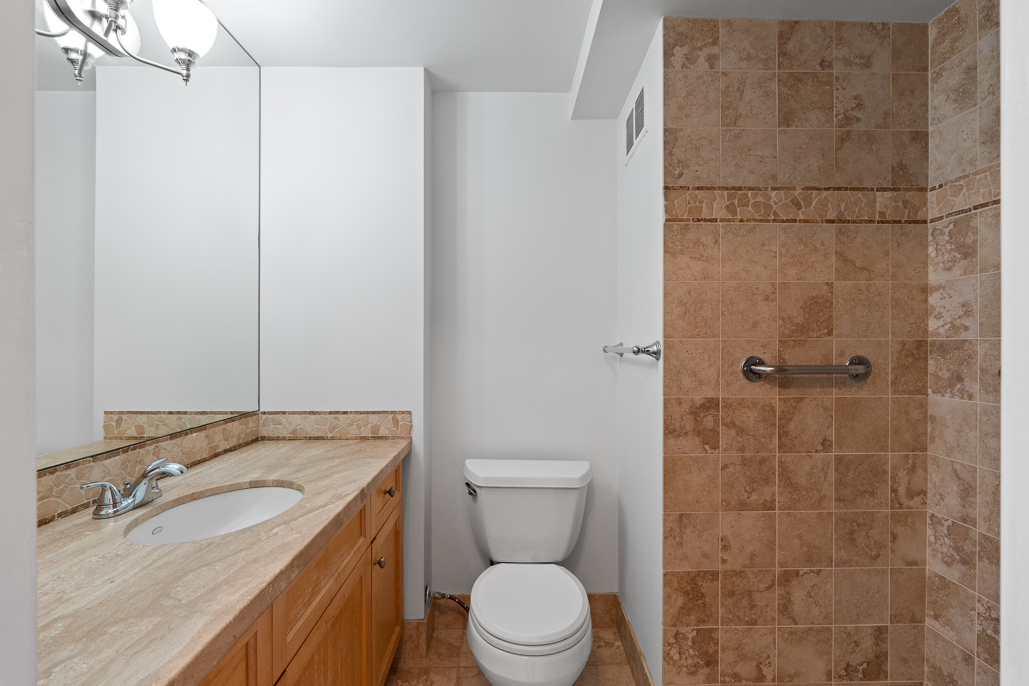 #203 - 150 24th Street